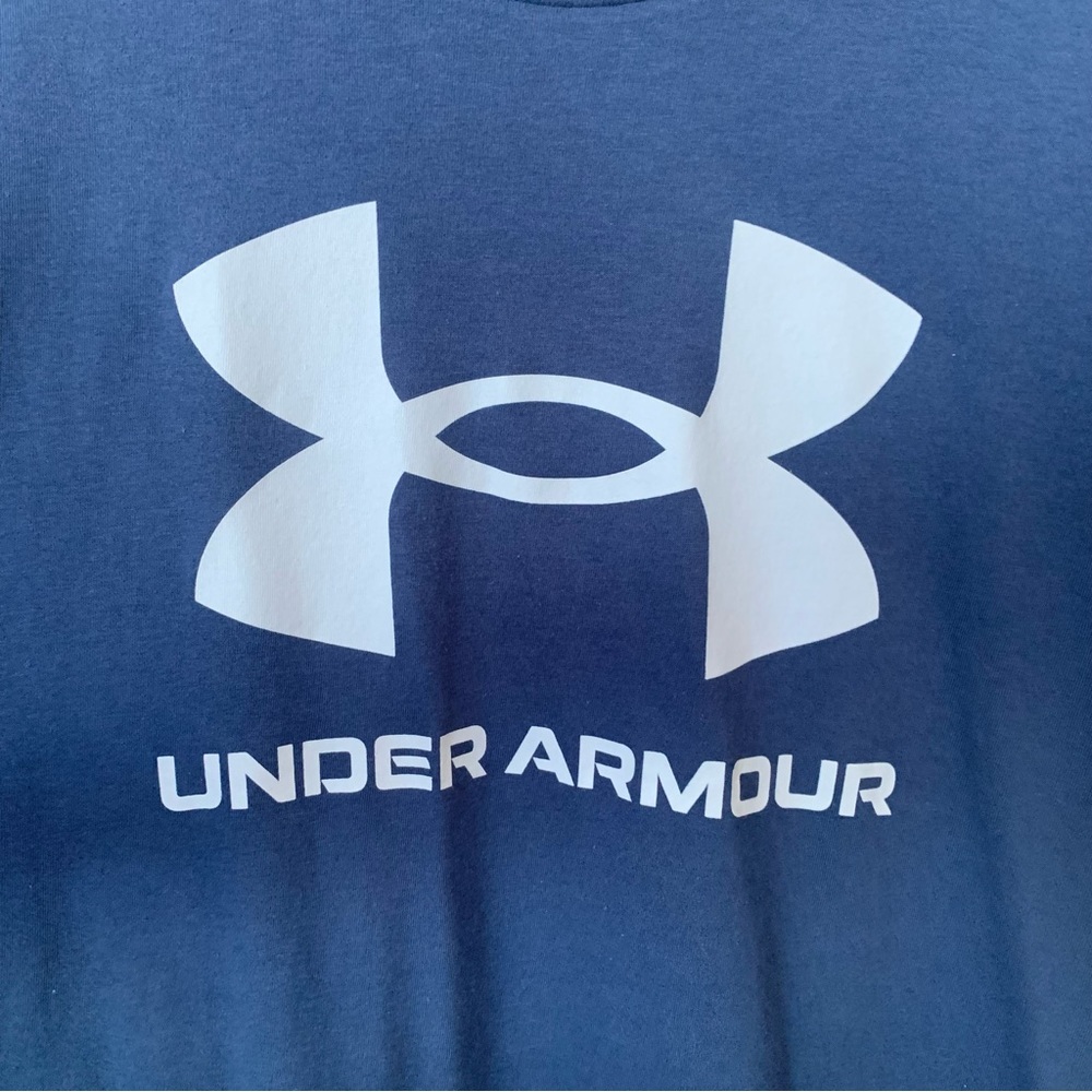 Under Armour Tee - Picture 6 of 6